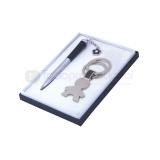 Set de llavero y boligrafo negro  esmaltado | Articulos Promocionales